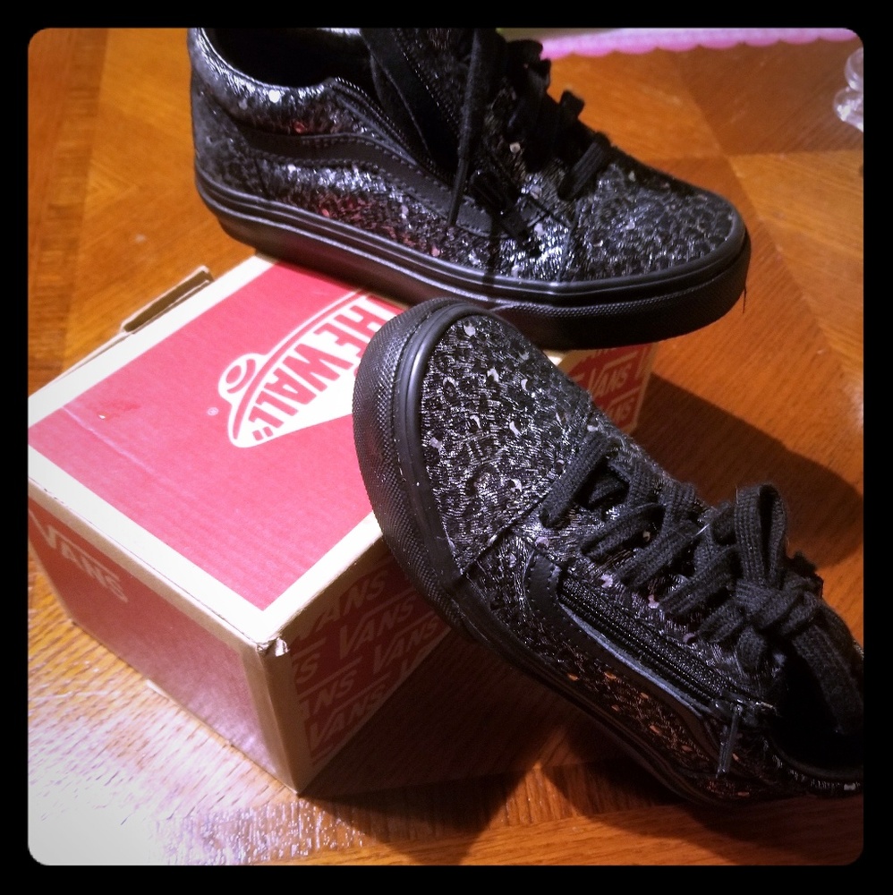 Girls vans